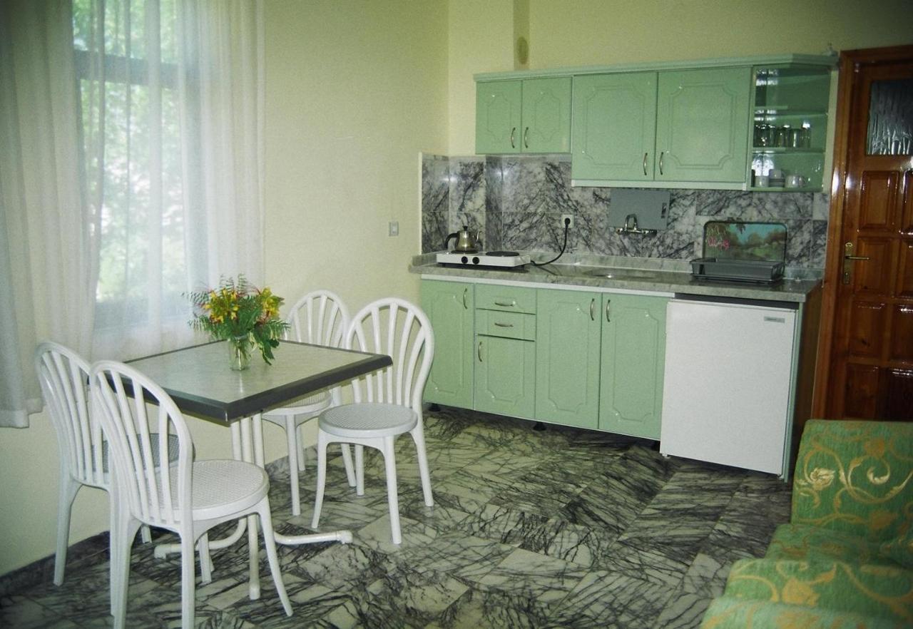 Oezay Apart Otel Μούγκλα Εξωτερικό φωτογραφία
